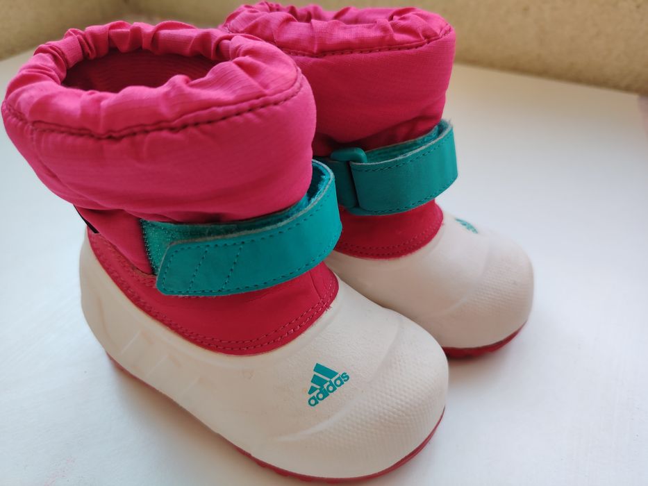Детски зимни боти Adidas 21 номер