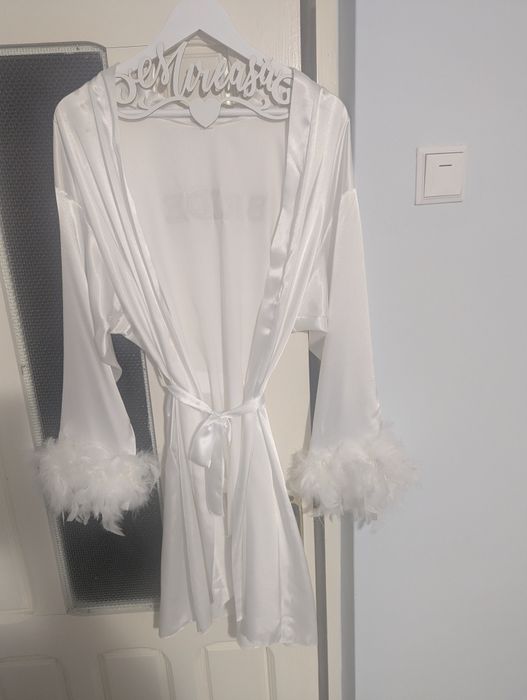 Halat de mireasă+ papuci bride