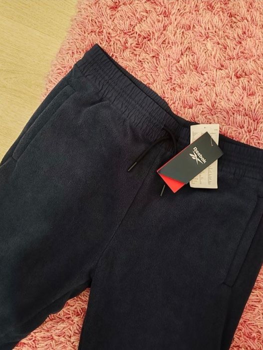 Дамски нов анцуг Reebok