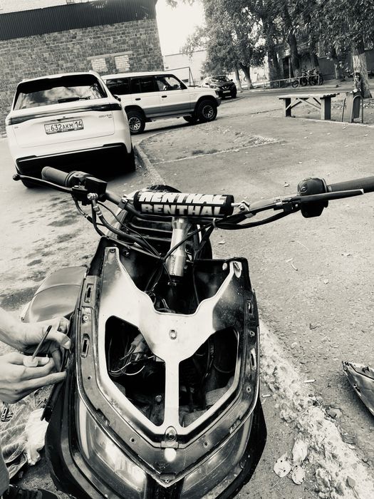Продам м8 срочно