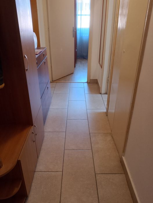Vând apartament cu 2 camere decomandate situat în Sibiu Strada Vasile Milea