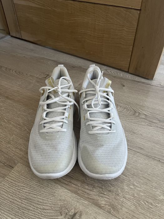 Adidasi Baschet Under Armour