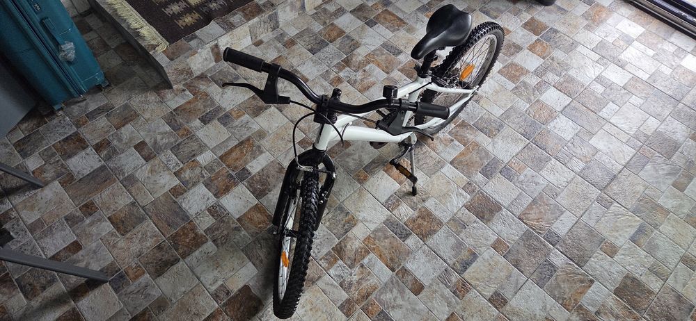 Bicicleta 6 - 9 ani RockRider ST 100