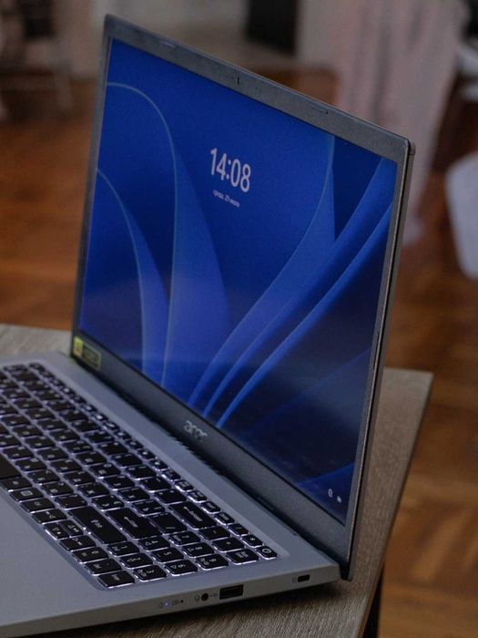 Продавам Acer A515  i5‑1135G7/16 gb DDR4/512 gb SSD/integrated video