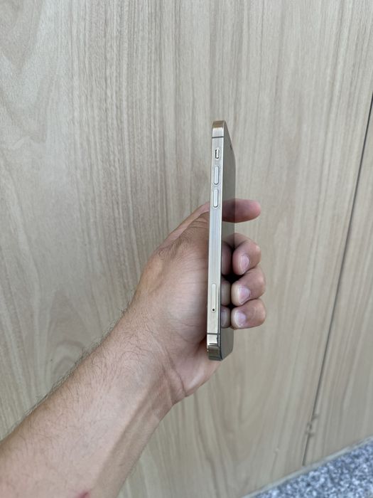 Iphone 12 pro sotiladi