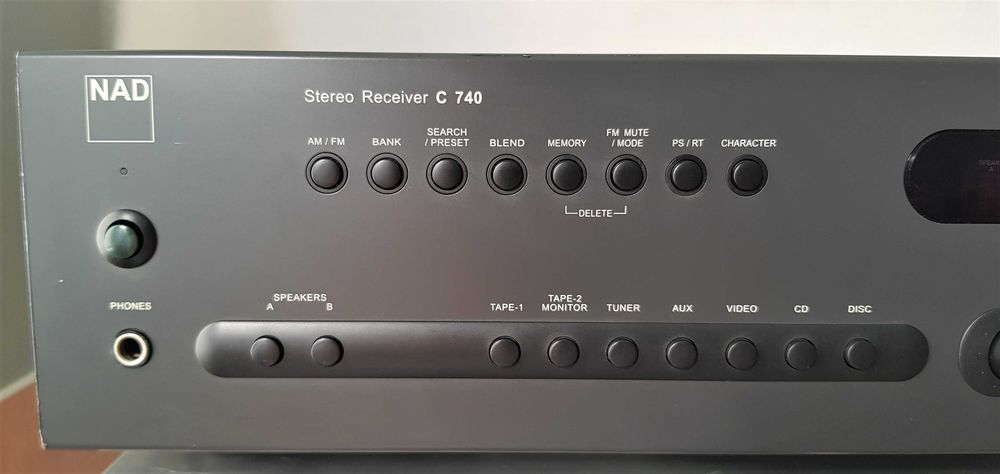 NAD C 740 amplificator stereo receiver statie preamplificator Top