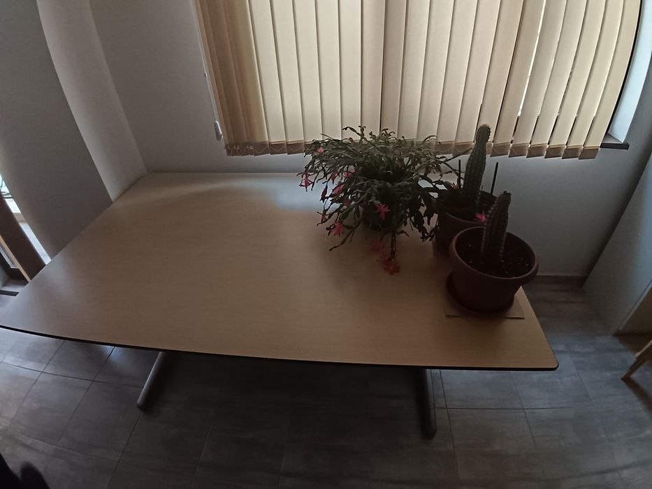 Офис маса 160 х 100 см