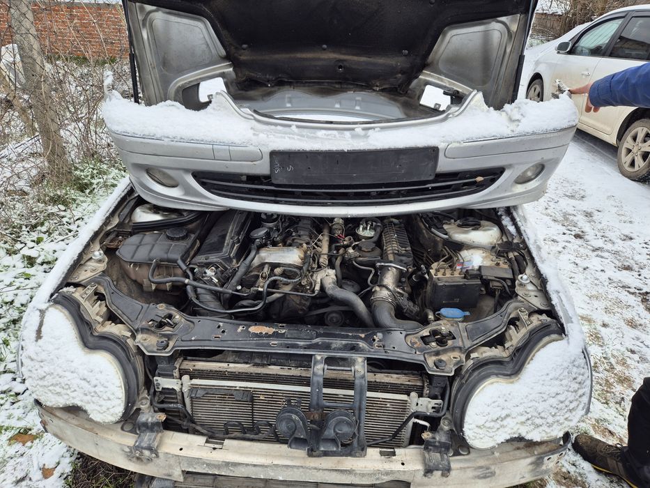 Мерцедес w203 на Части!!!