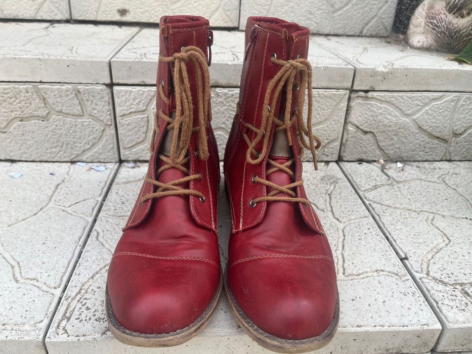 Дамски боти от естествена кожа