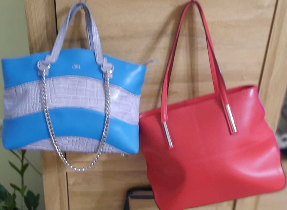 Нови кожени чанти и други чанти, носени, но много запазени