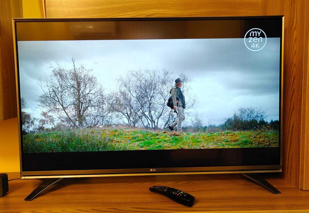 Телевизор LG 43UH7507