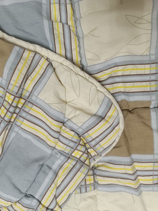 Одеяла полуторки 2 штуки