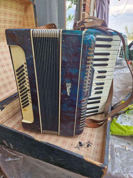 Акордион Велмайстър