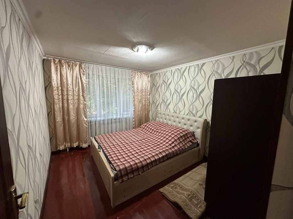 Arenda kvartira Yakkasaroy tumani 3xona 2etaj 5qavatli  oilaga berildi