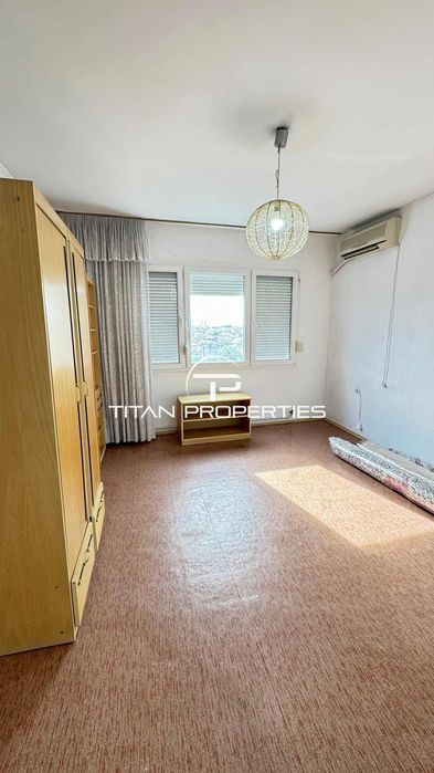 Тристаен апартамент за продажба в кв. Кършияка