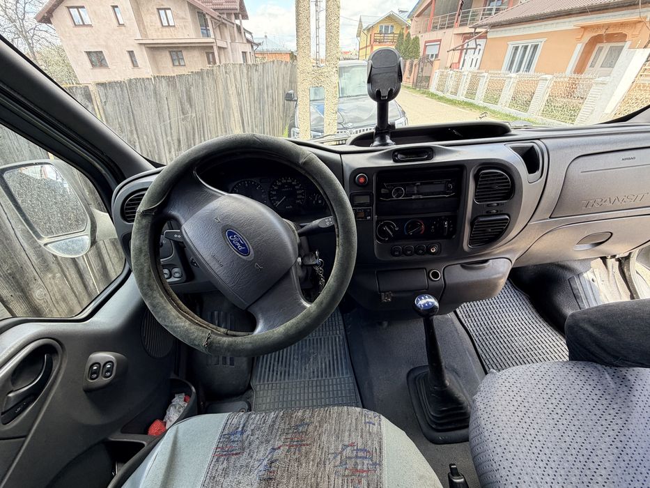 Ford Transit 2.0 ~ 8+1