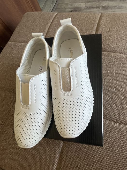 Продам женскую обувь