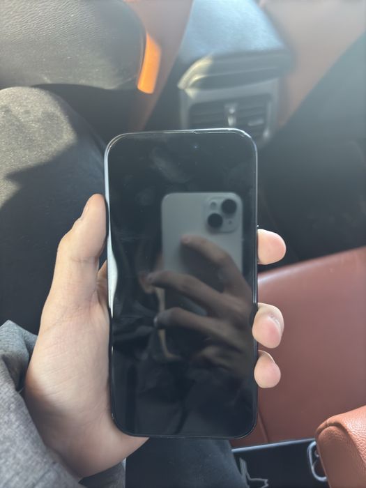 Iphone 15 с доками