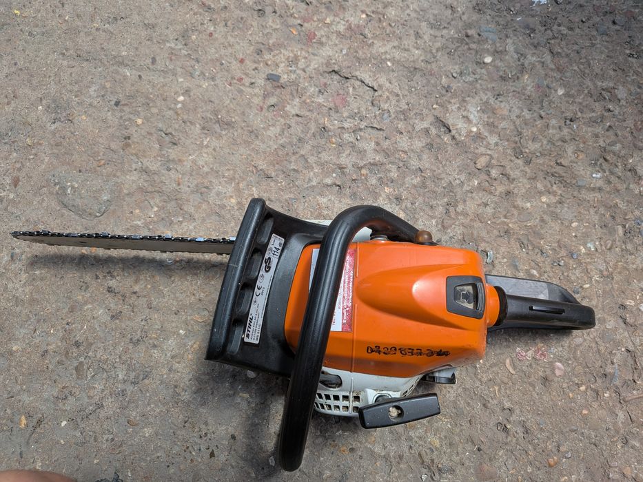 Drujbă Stihl MS 211 C – Stare bună/ Puțin Folosită