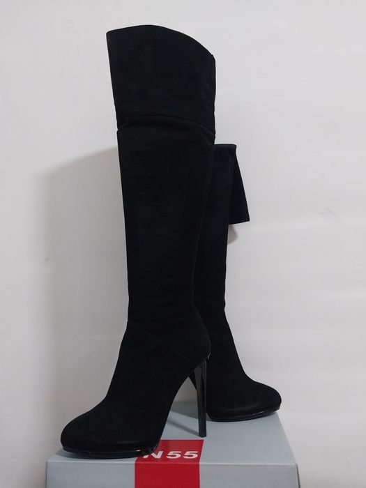 Для любителей замш и набук. Батфорты для высоких девушек