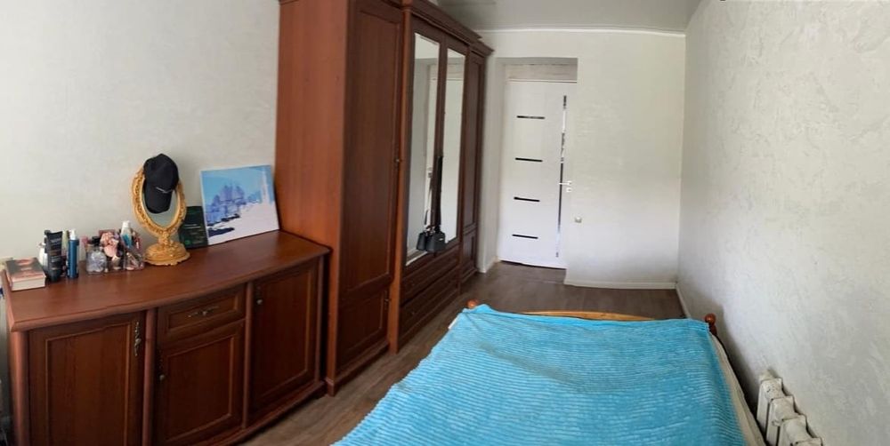 Продам 3 - ую квартиру