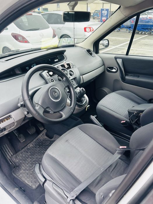 Renault Megane Scenic