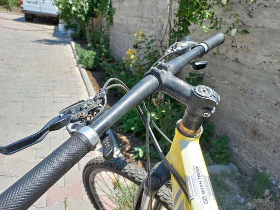 Продам Велосипед Тринкс