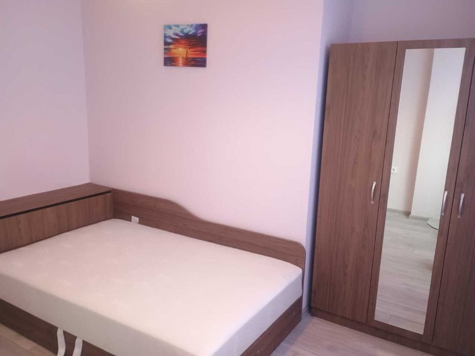 Дава се под наем Тристаен апартамент в София, Люлин 9 - 90 кв.м за 648.21 € - Снимка #2