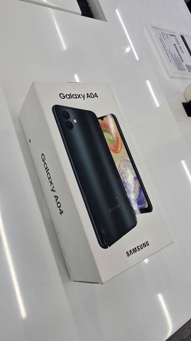 Продам телефон Samsung Galaxy A04