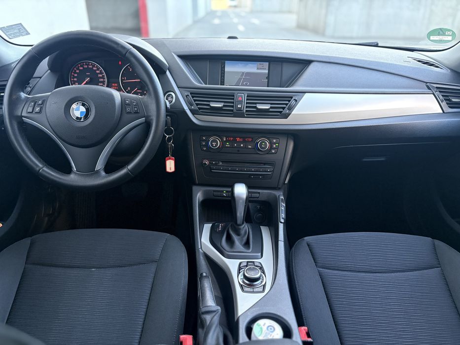 BMW X1 2011 — imagine 5