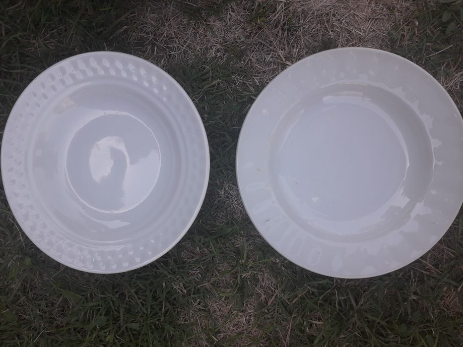 Порцеланови чинии