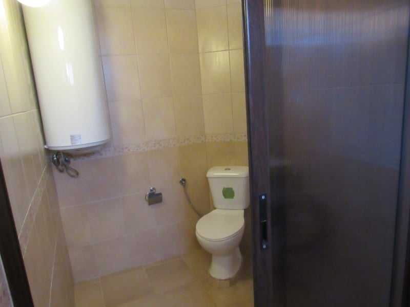 Дава се под наем Тристаен апартамент в Бургас, Сарафово - 94 кв.м за 250 € - Снимка #4