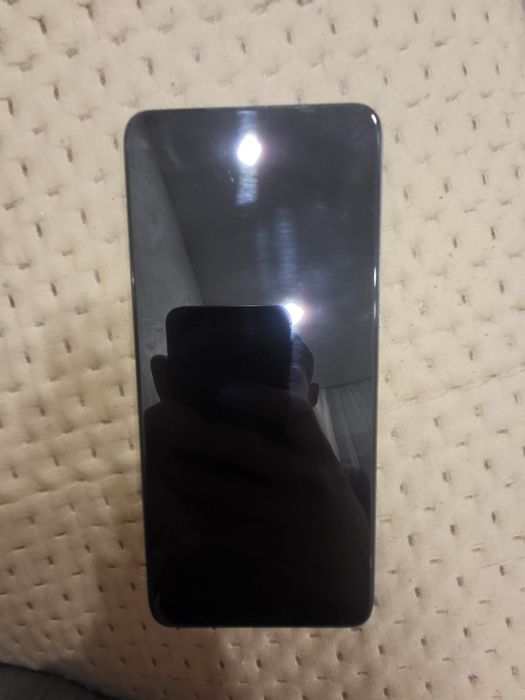 Продам смартфор tecno spark go 2024