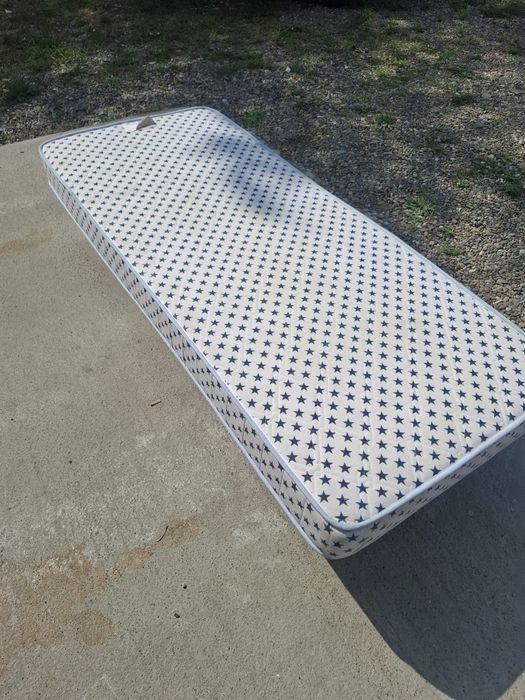 Saltea dimensiuni 90x190