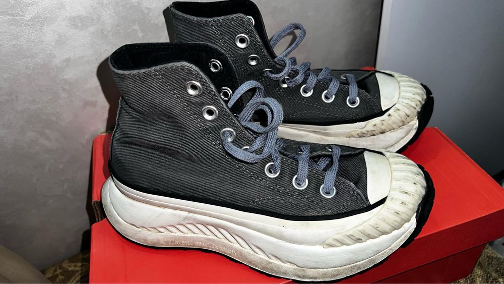 Продам кеды конверсы оригинал