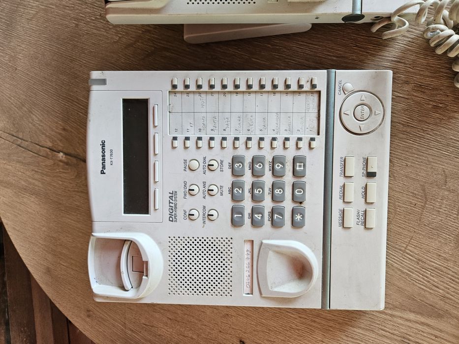 2 Console Telefoane Secretariat Panasonic KX-T 7630
