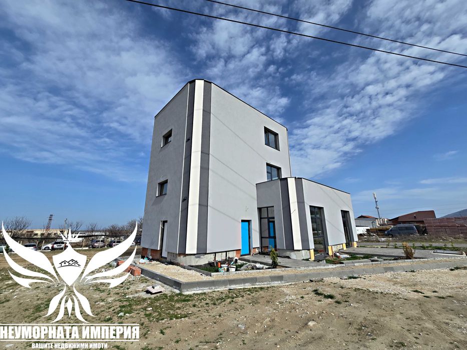 Дава се под наем Офис в Асеновград - 55 кв.м за 355 € - Снимка #14