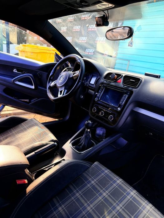 Volkswagen Scirocco 2.0 TDI