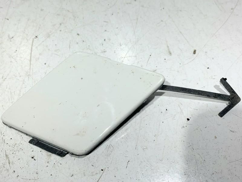 Capac cui tractare bara fata Volkswagen Tiguan (2007-2011) 5N0807241