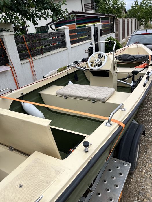 Barca + Motor + Peridoc