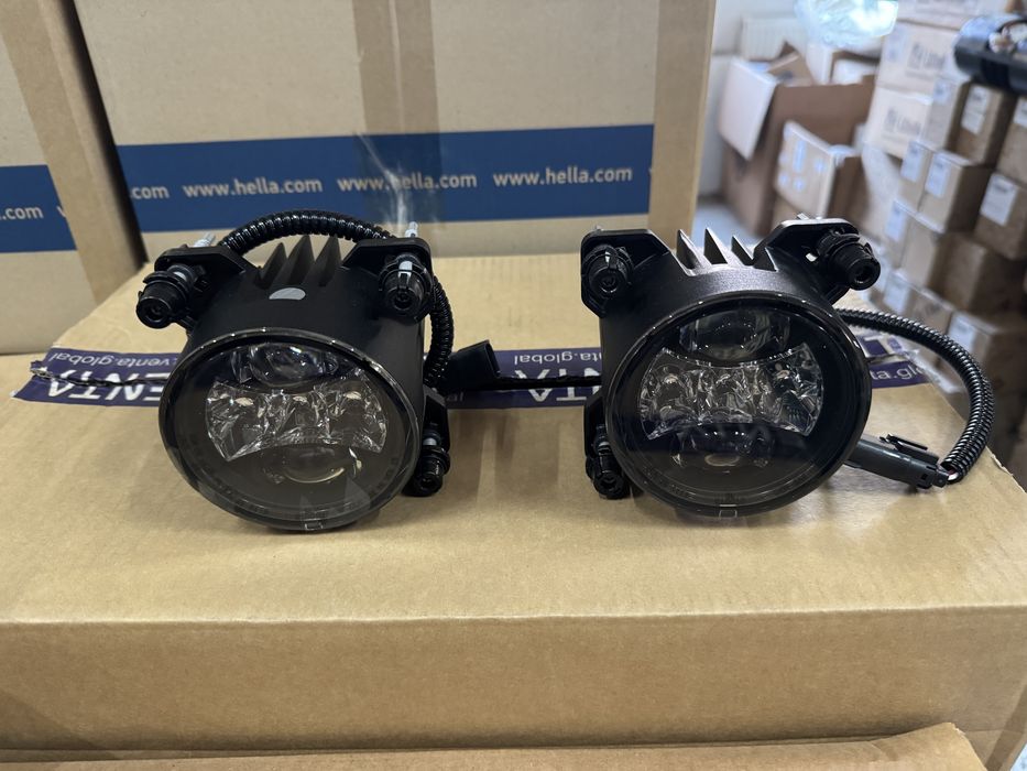 Nou Faruri Volta 12/24V  pentru autoturisme off-road / utilaje / Tractor