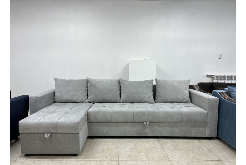 Продам диван в гостинную