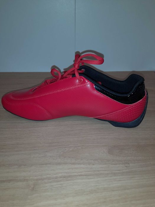 Adidasi puma Ferrari