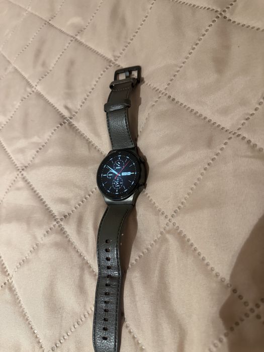 Vând  smartwatch-uri  Huawei GT2 si GT2 PRO