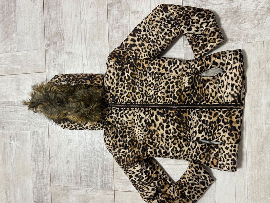 Красиво яке  с качулка