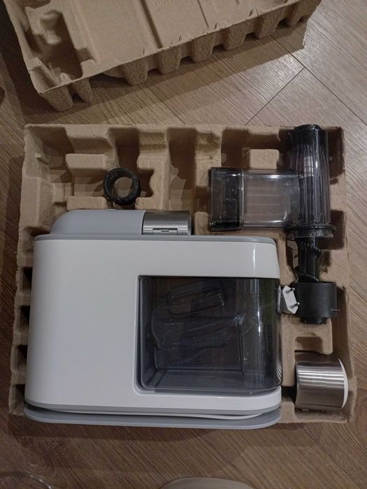 сокоистисквачка PHILIPS