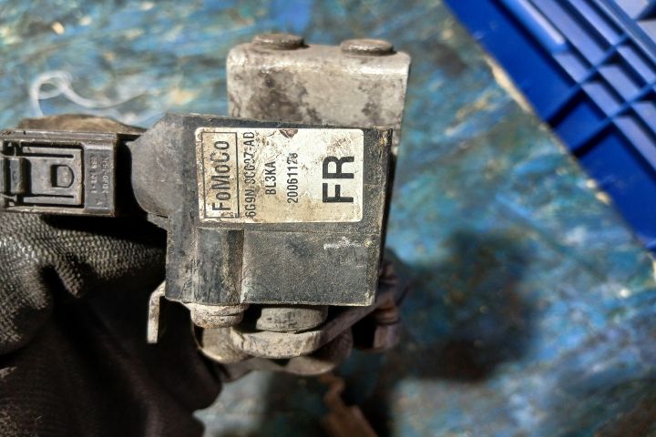 Senzor nivel xenon 6G9N-3C92-AA  6G9N-3C92-AA Ford C-Max prima genera