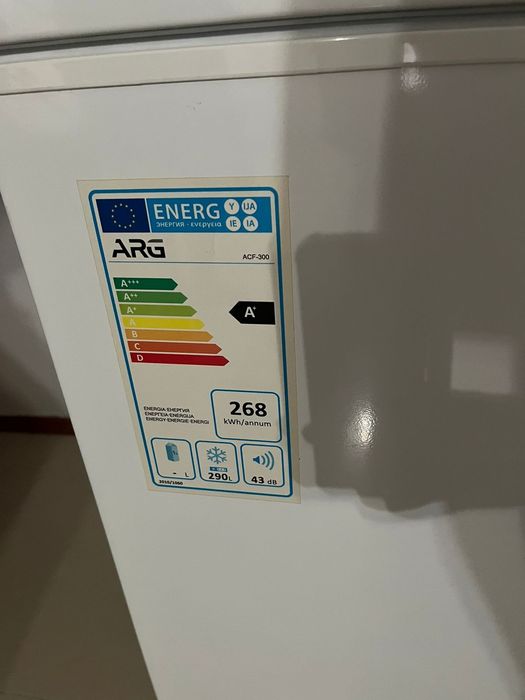 Морозильник новый