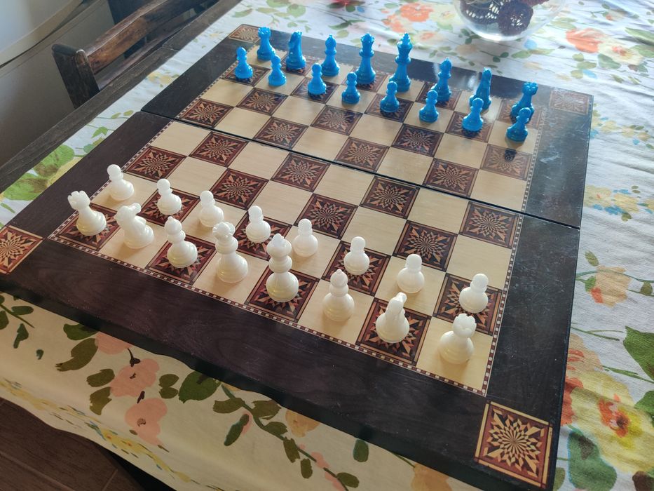 Set piese de șah din rășină epoxi