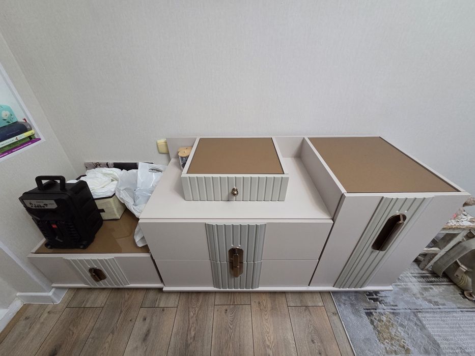 Гарнитур с комплектами